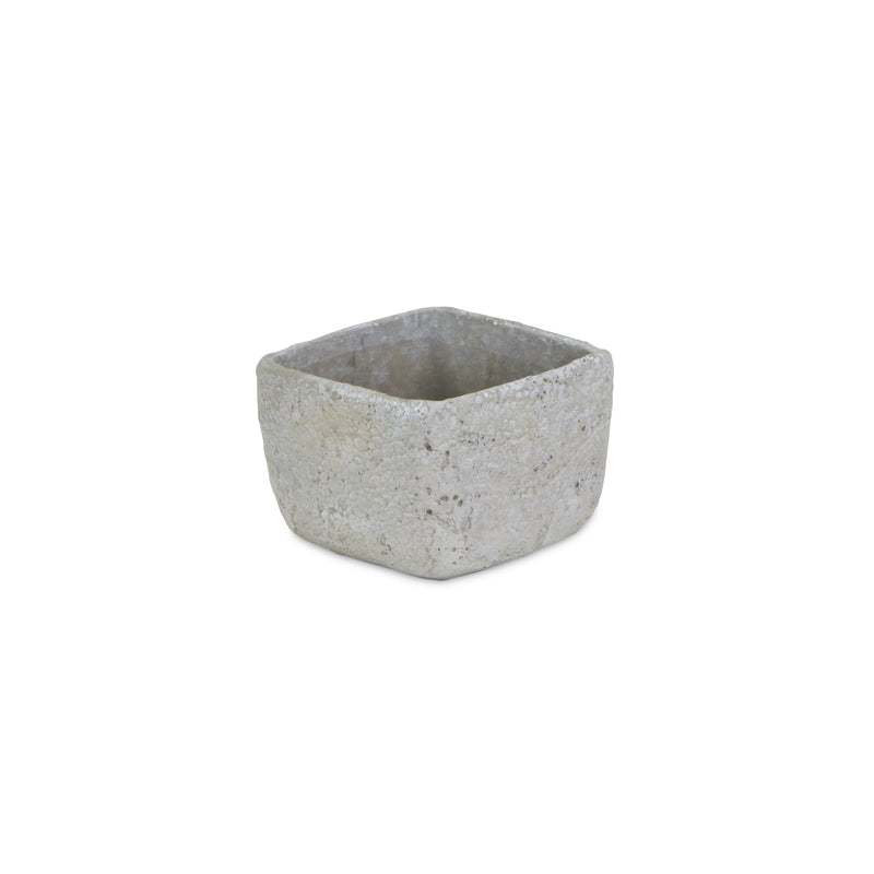 5095 - Reed Square Cement Pot