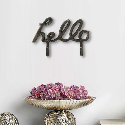 4779 - Merren Hello Wall Decor