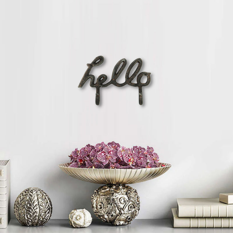 4779 - Merren Hello Wall Decor