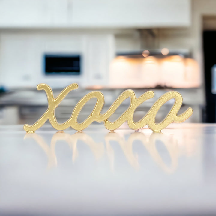 5035 - Milena "XOXO" Cast Iron Decor