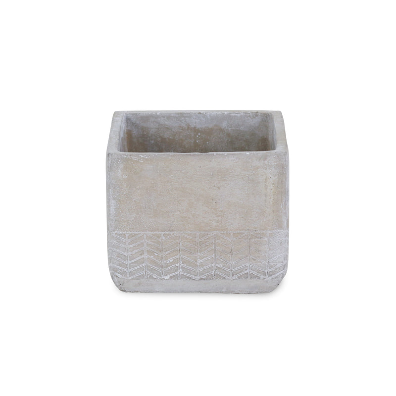 5092<p>Sala Square Cement Arrow Pot </p>