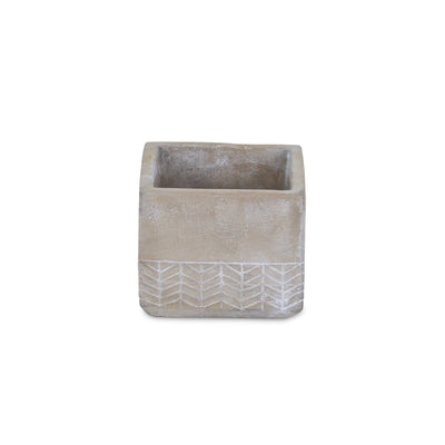 5092<p>Sala Square Cement Arrow Pot </p>