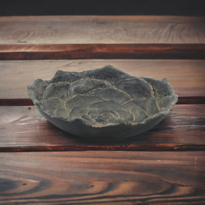 5170 - Ellis Cast Iron Lotus - Natural