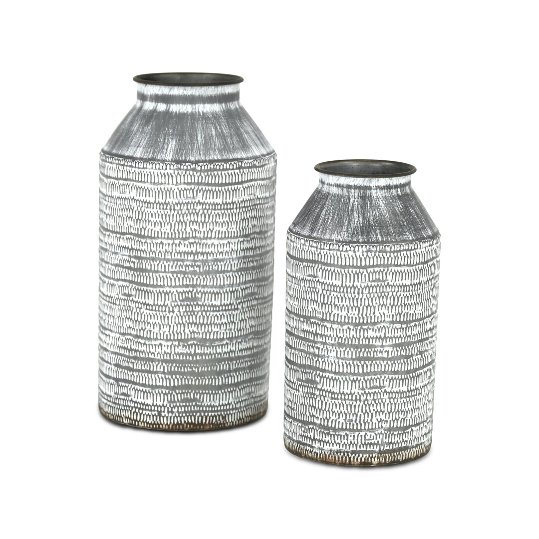 5574 - Azian White Jug