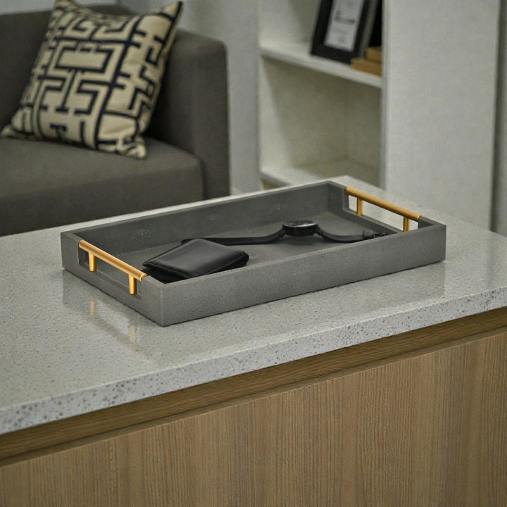 5823 - Lusan Vinyl Tray