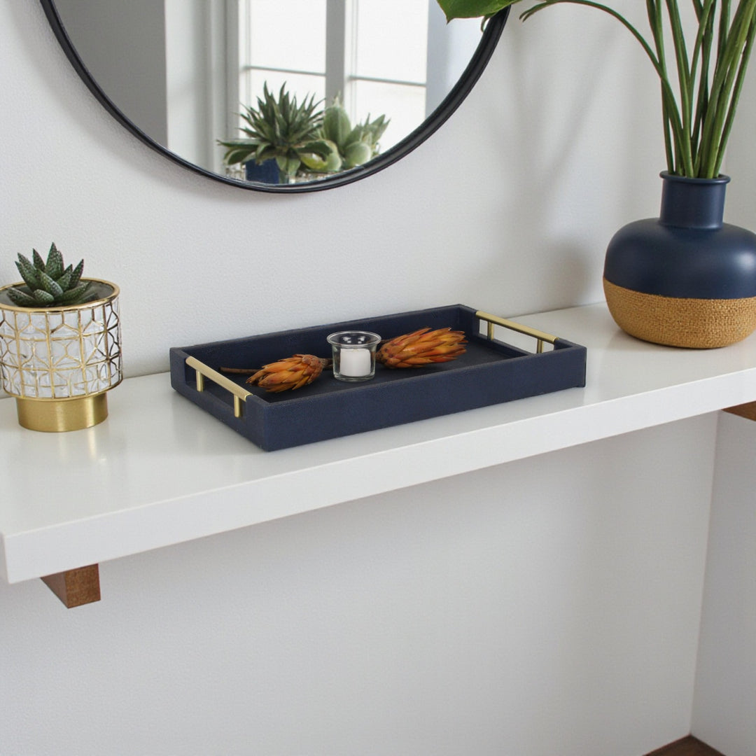 5823 - Lusan Vinyl Tray