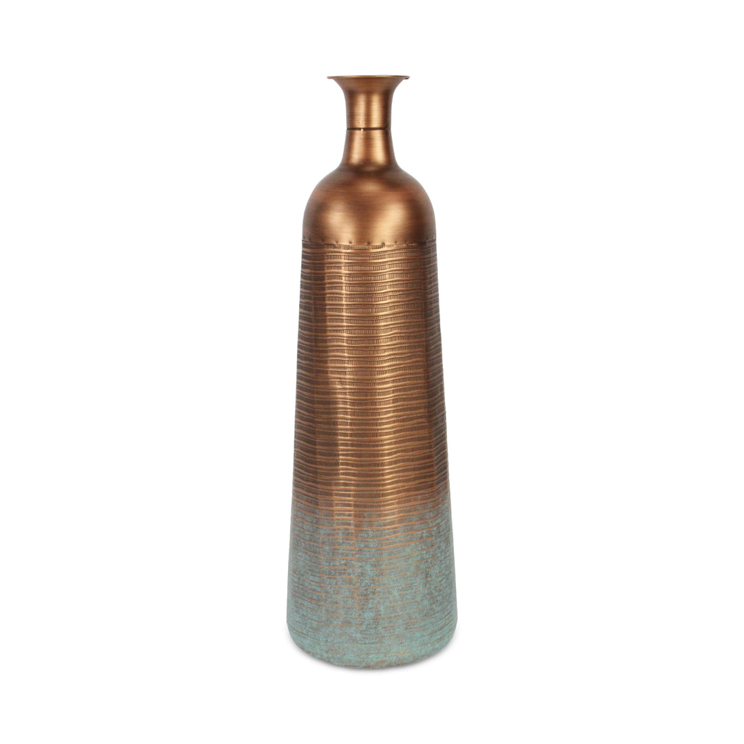 5898 - Kyani Copper Vase Décor