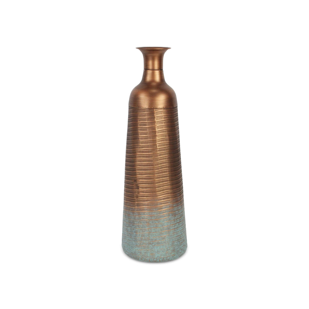 5898 - Kyani Copper Vase Décor