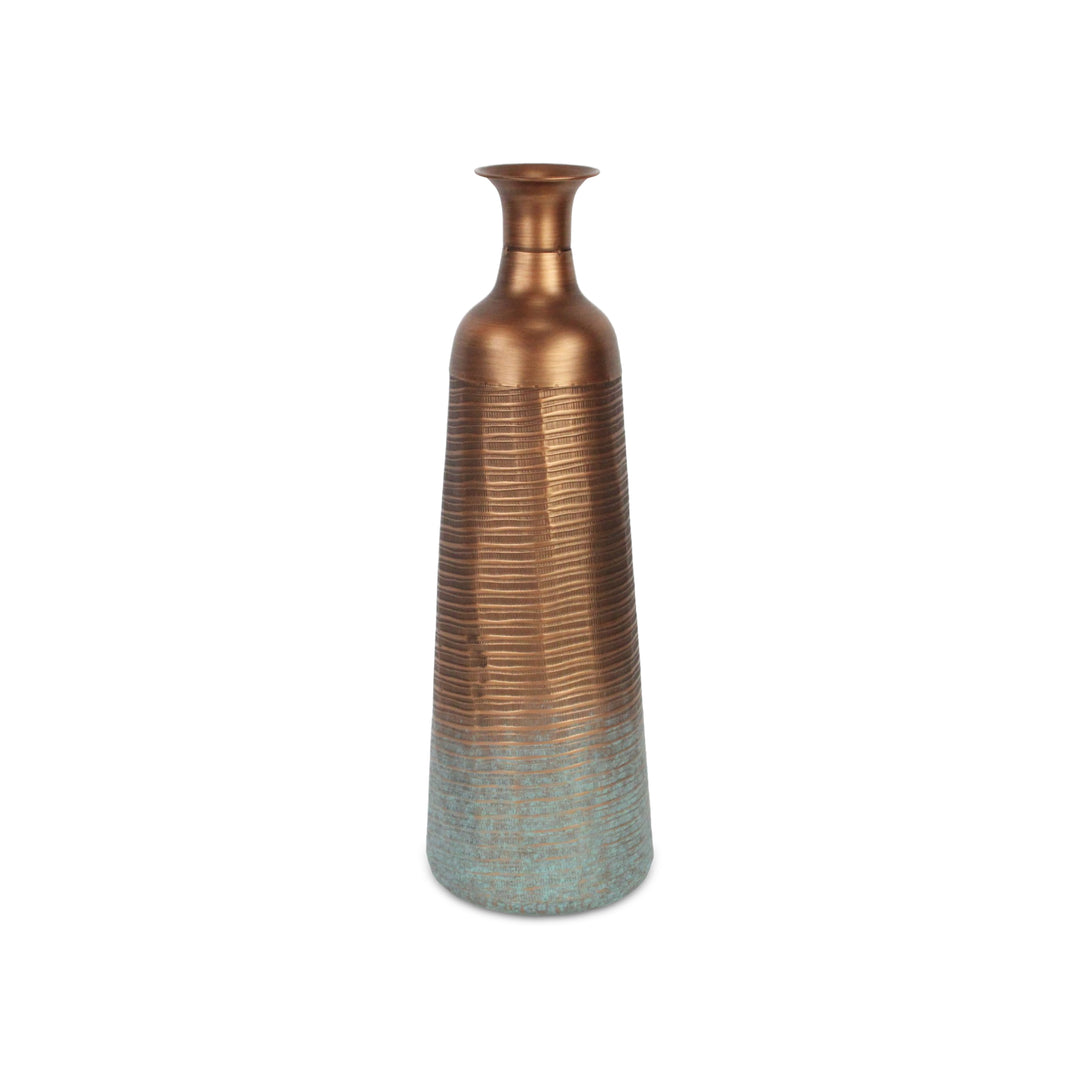 5898 - Kyani Copper Vase Décor