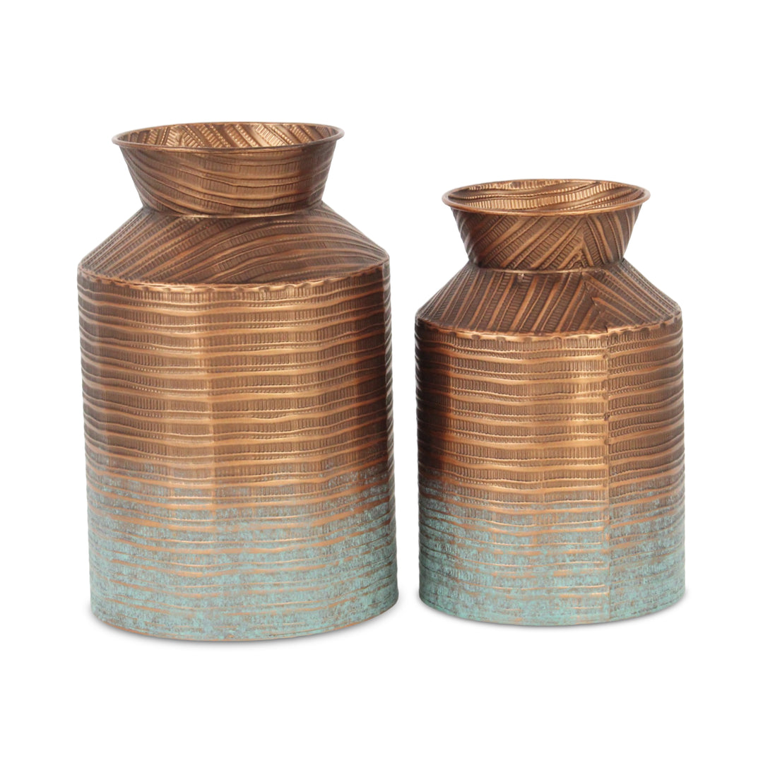 5900 - Kyani Copper Jug Décor