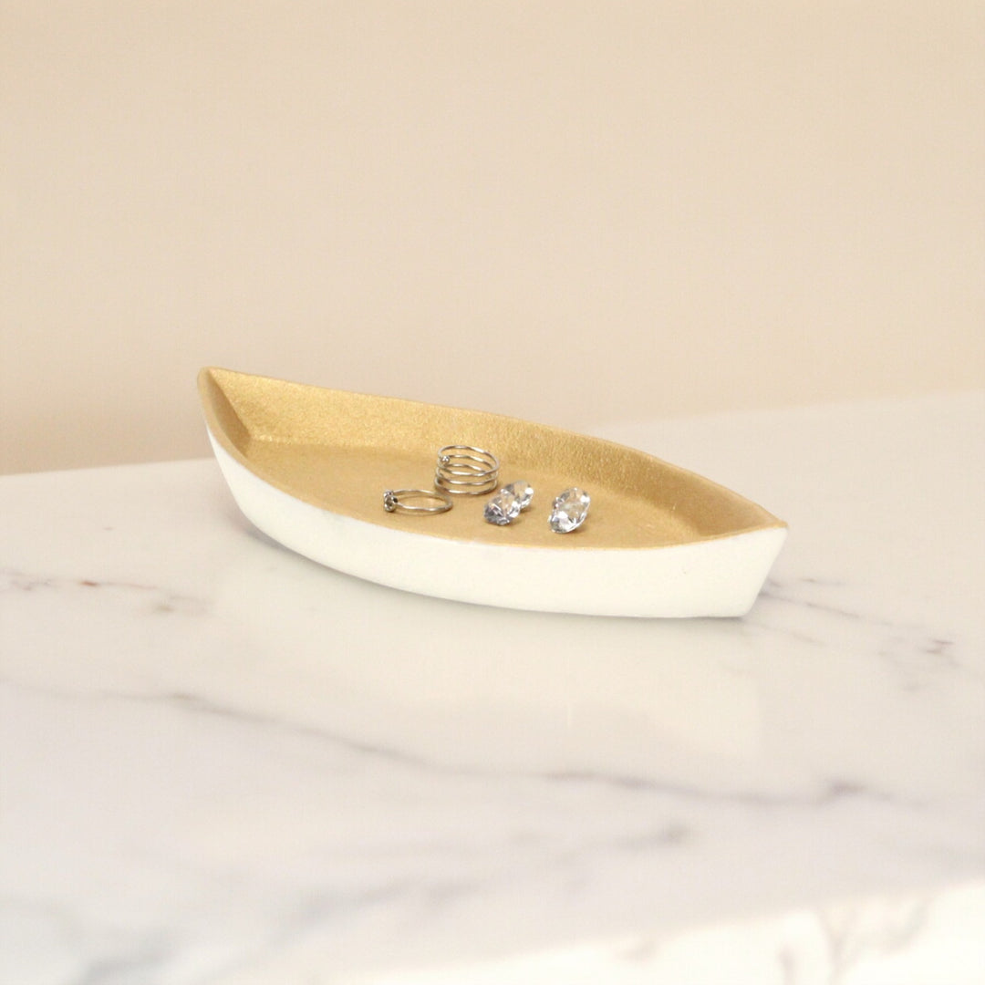 6028 - Saoirse Cast Iron Boat Dish
