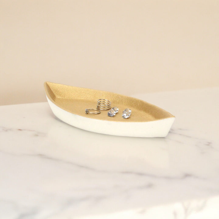 6028 - Saoirse Cast Iron Boat Dish