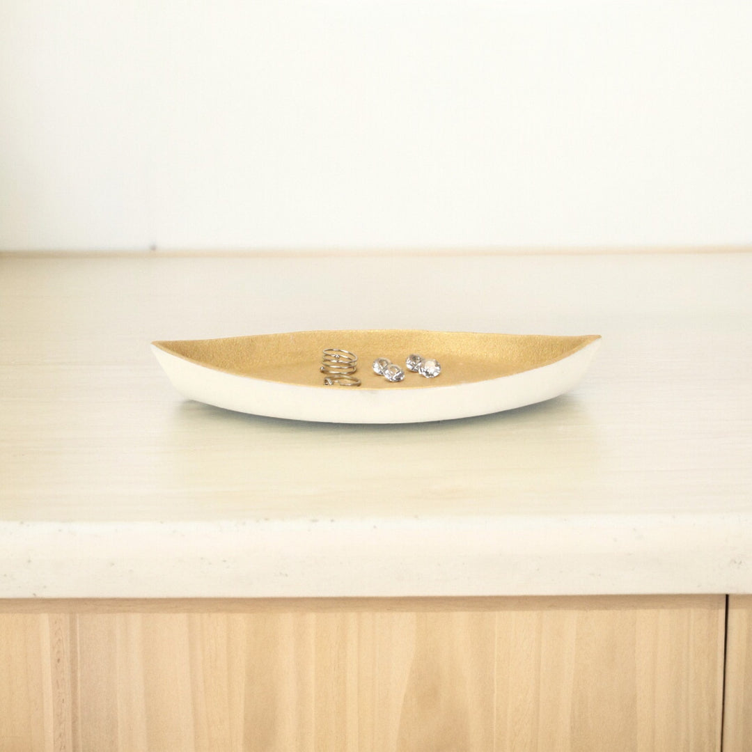 6028 - Saoirse Cast Iron Boat Dish