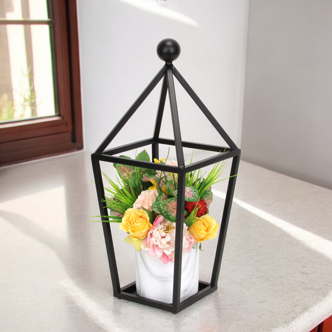 6067 - Novara Pyramid Top Lantern