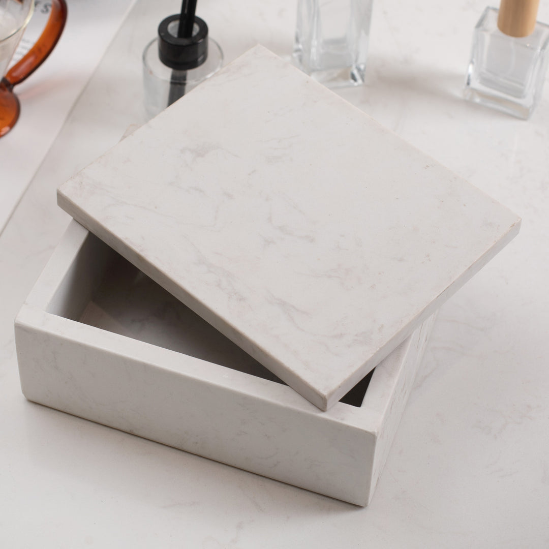 6090 - Sarraseau Marble Box