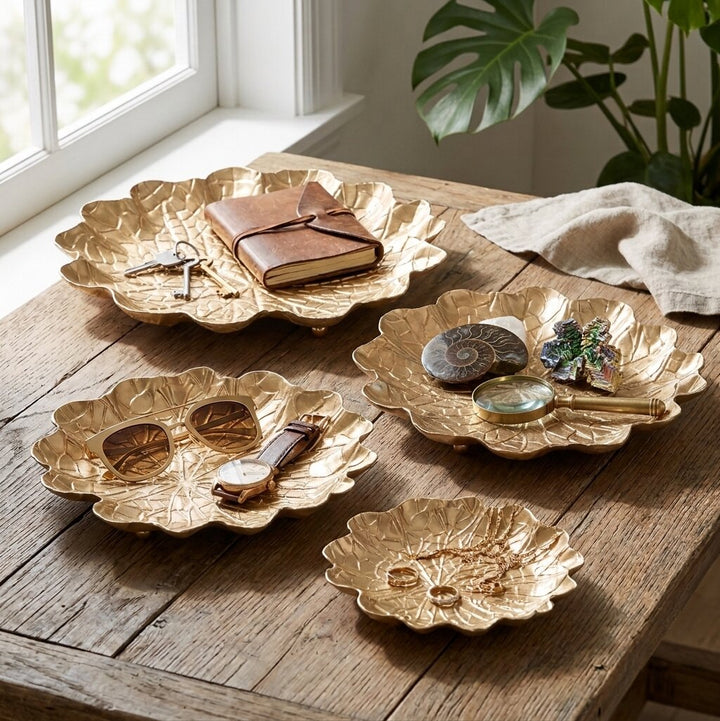 6195GD - Delphine Metal Lilypad Catchall Tray