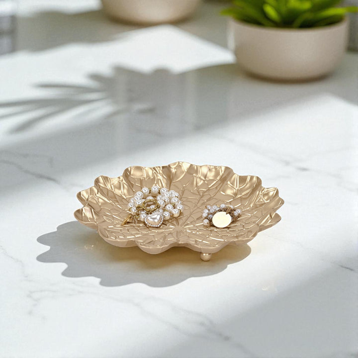 6195GD - Delphine Metal Lilypad Catchall Tray