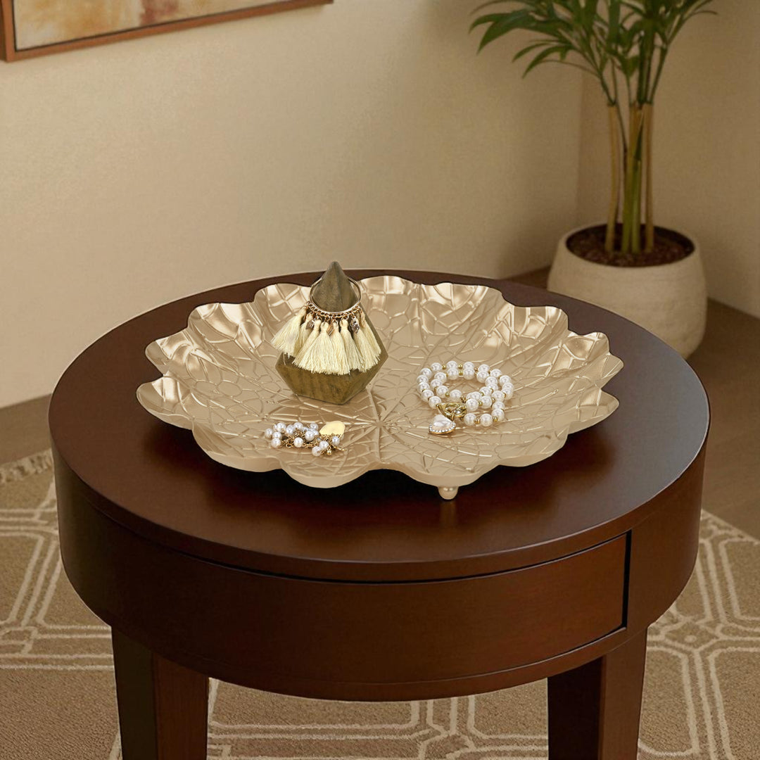 6195GD - Delphine Metal Lilypad Catchall Tray