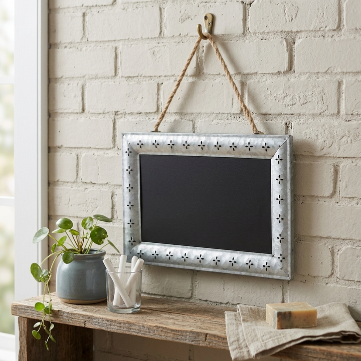 FP-3597 - Thirza Hanging Chalkboard
