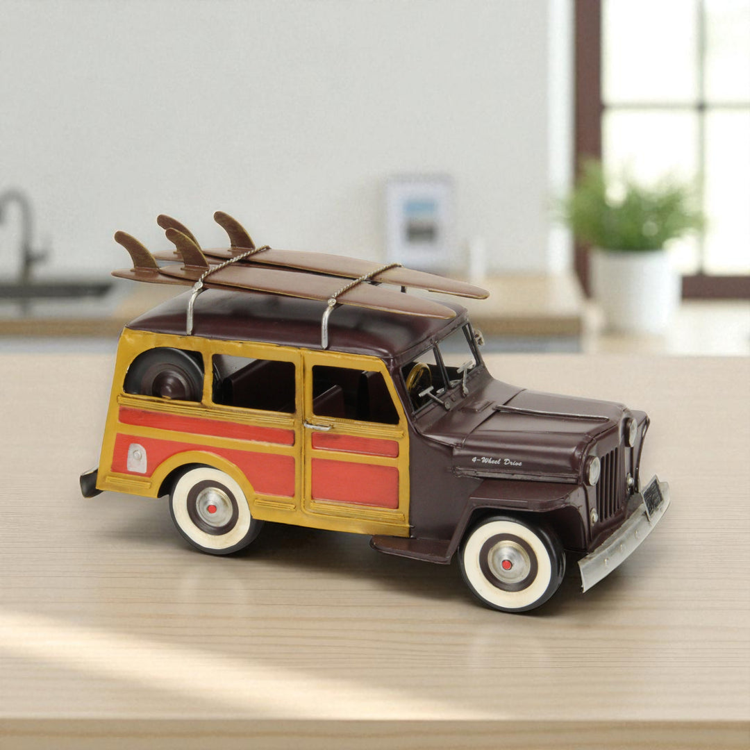 JA-0228 - 1948 Brown Woody