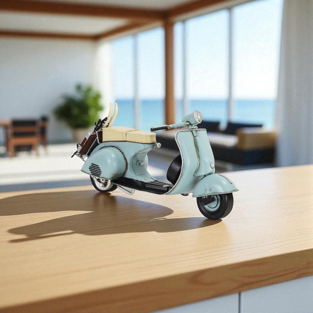 JA-0290 - Oretti Blue Scooter