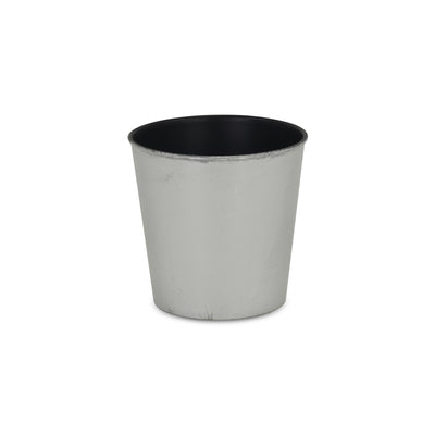 PP-105<p>5.25" Round Plastic Pot</p>