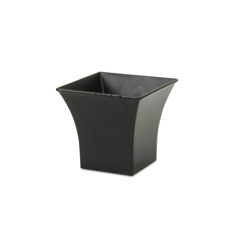 PP-109<p>4.75" Square Plastic Pot</p>