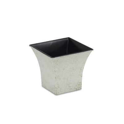 PP-109<p>4.75" Square Plastic Pot</p>