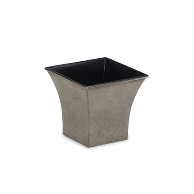 PP-109<p>4.75" Square Plastic Pot</p>
