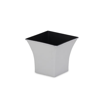 PP-109<p>4.75" Square Plastic Pot</p>