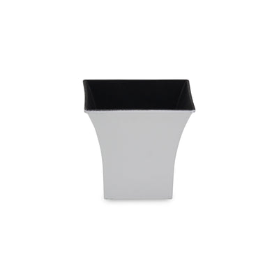 PP-109<p>4.75" Square Plastic Pot</p>