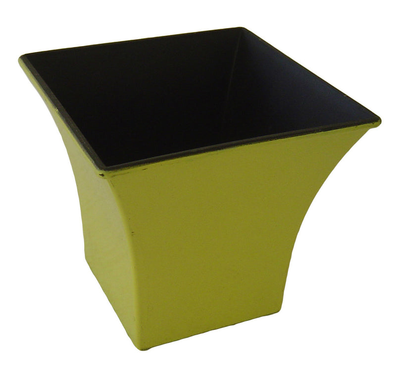 PP-109<p>4.75" Square Plastic Pot</p>