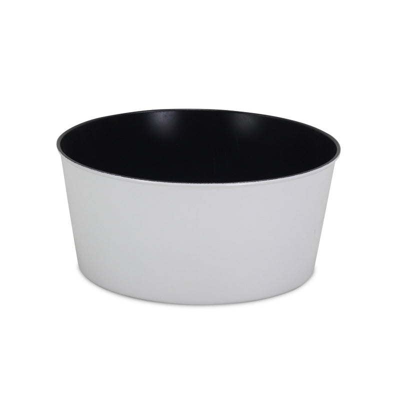 PP-114<p>11.5" Round Plastic Pot</p>