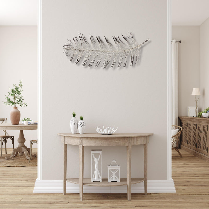 4736 - Orla Feather Decor